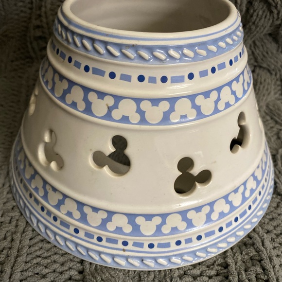 Walt Disney Gourmet Mickey Mouse Ceramic Candle Lamp Shade & Base - Picture 2 of 5